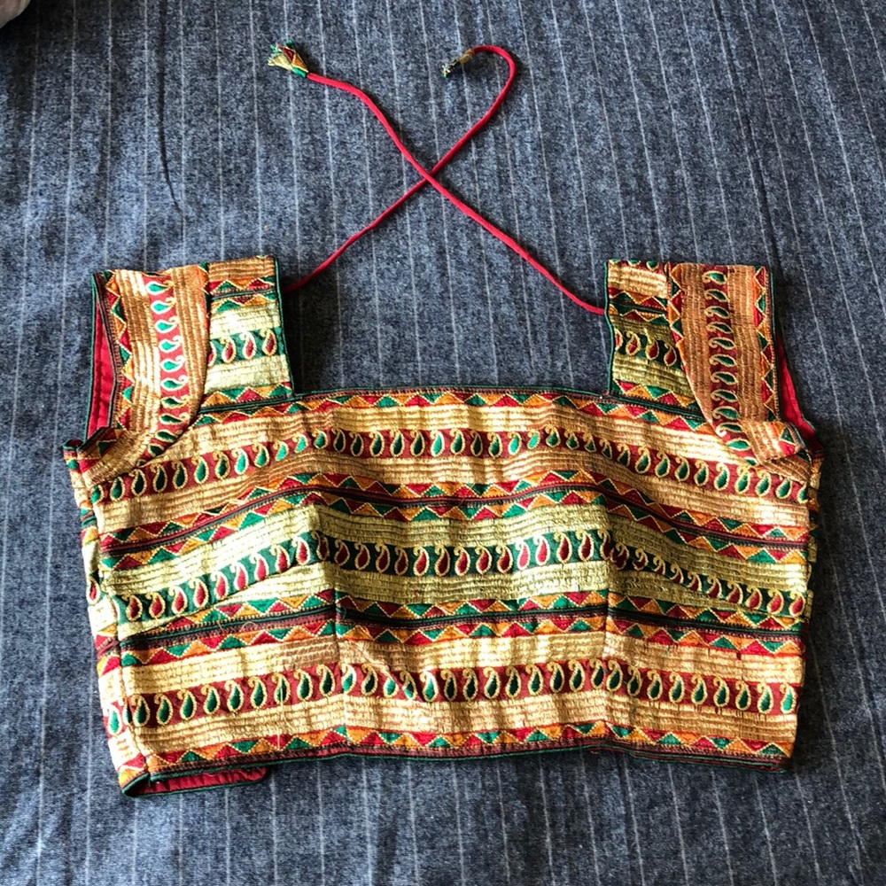 ♦️Indian NWOT Multicolored Adjustable Blouse ♦️